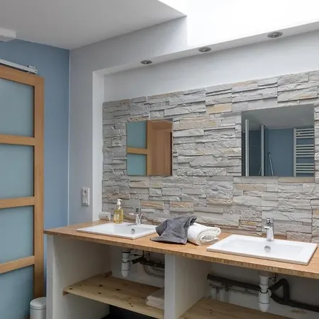 L'escale Maison Bleue Proche Chantiers Atlantique *