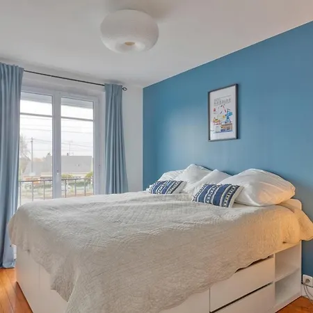 Holiday home L'Escale Maison Bleue Proche Chantiers Atlantique *