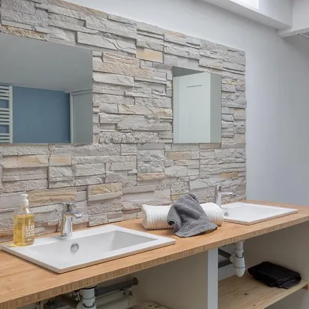 Holiday home L'Escale Maison Bleue Proche Chantiers Atlantique
